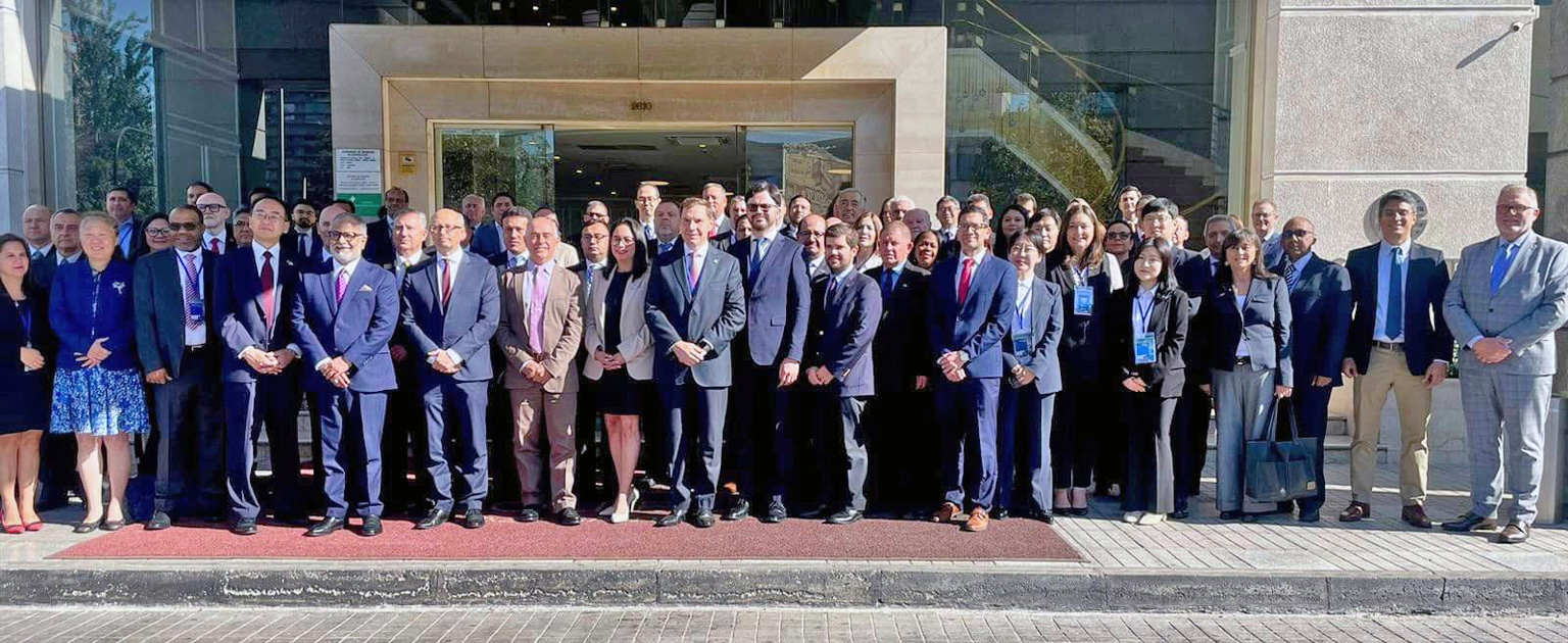 Fotografía que muestra parte de los participantes de la Asamblea