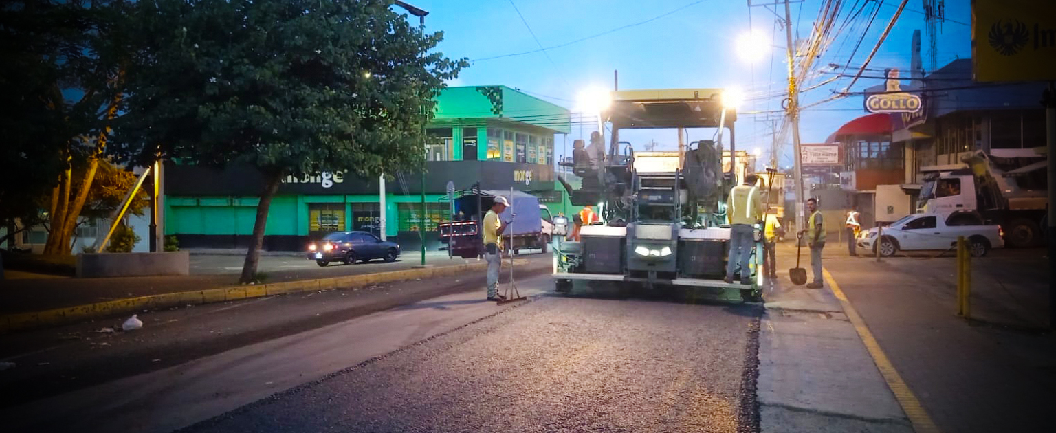 Maquinaria trabajando 
