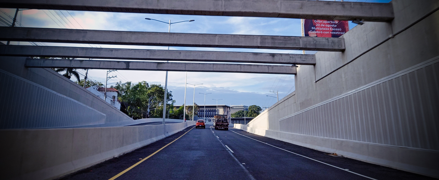 Carretera, paso desnivel San Pedro