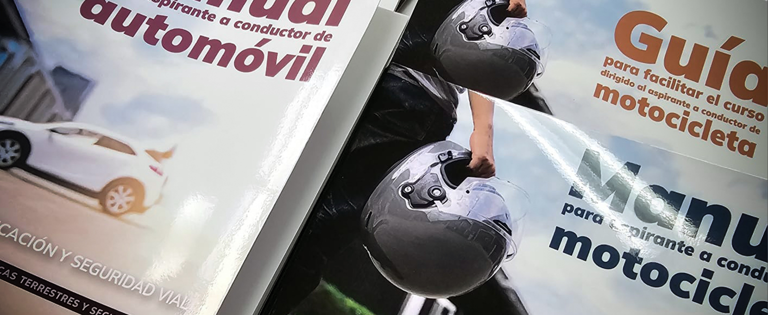 Foto de los nuevos manuales que entraran en vigencia 