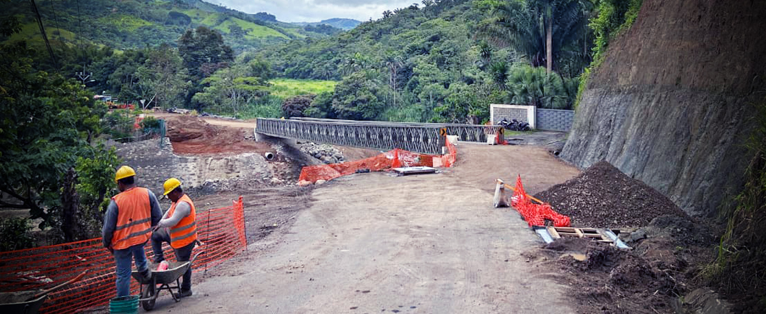 Puente modular en  colocación