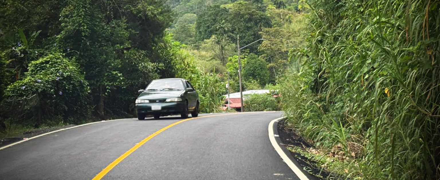 Foto de la ruta 408 en el sector de Tucurrique 