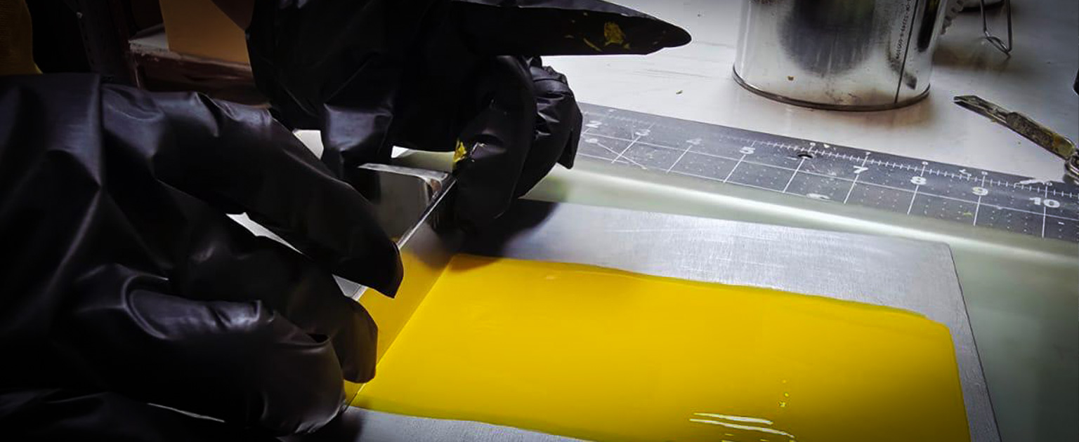 Fotografía que muestra parte de los procesos que se realizan en el laboratorio