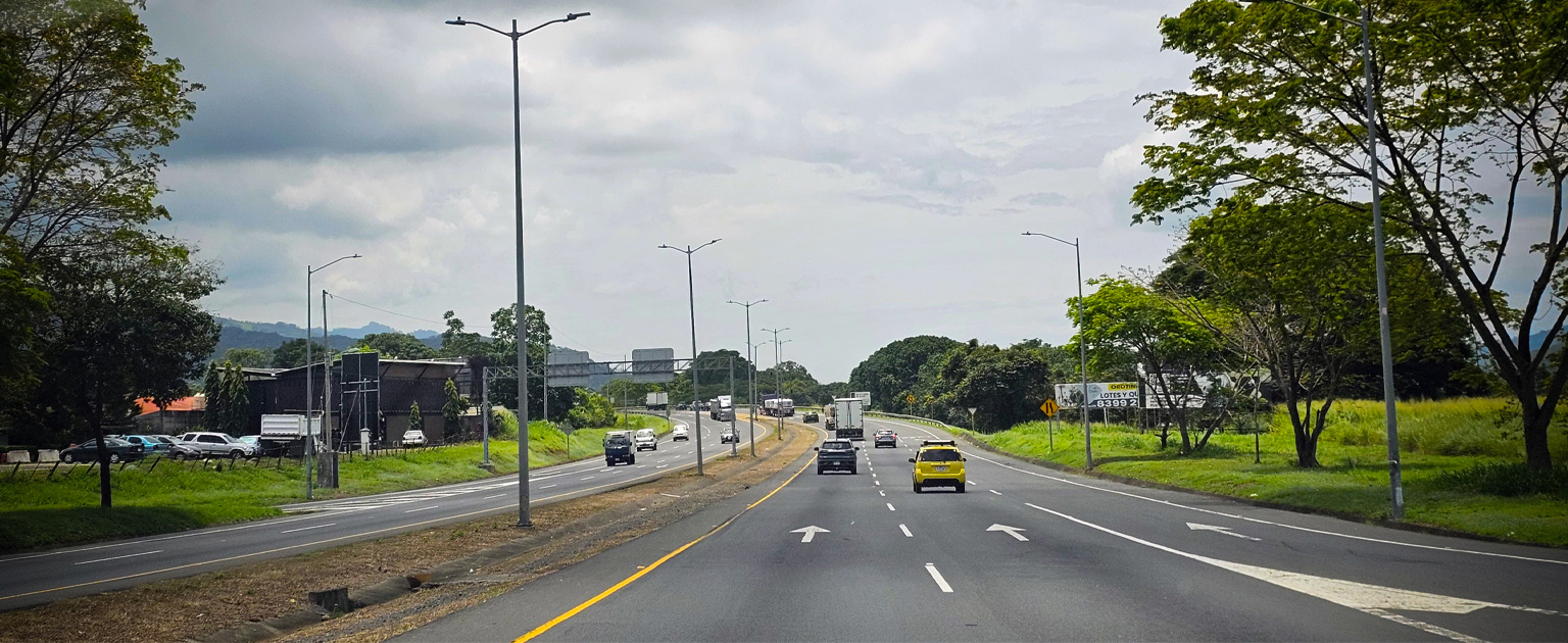 Fotografía que muestra parte de la Ruta Nacional 27